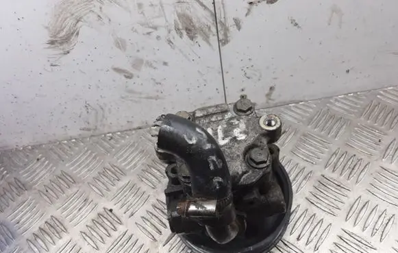 Ford Galaxy Power steering pump 038145255A