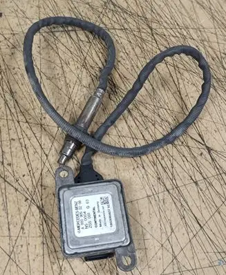 Mercedes-Benz GLE (W166 - C292) Lambda probe sensor A0009050208