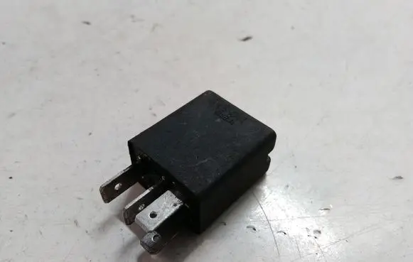 Alfa Romeo 147 Other relay 46520411