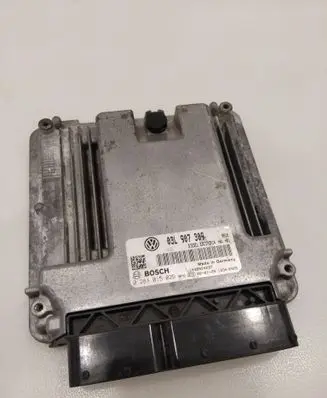 Volkswagen PASSAT B6 Engine control unit/module 03L907309 0281015029 1039S24297