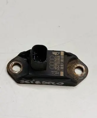 Volkswagen Scirocco Acceleration sensor 4F0907651T1 4F0907651 H04050808