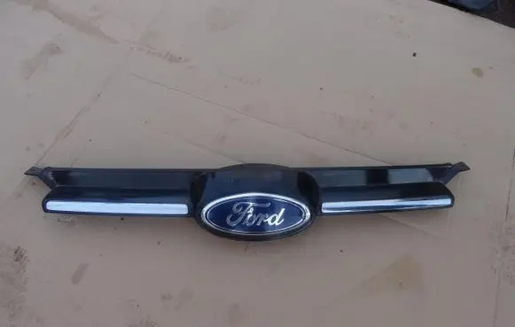 Ford Focus Front grill XXXXXXXX