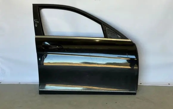Mercedes-Benz C W204 Front door 
