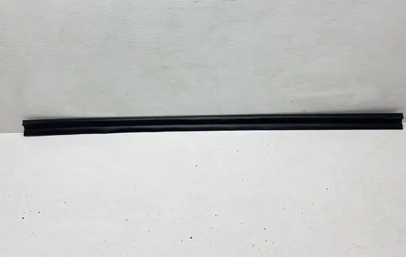 Nissan Rogue Sill/side skirt trim 5421133539
