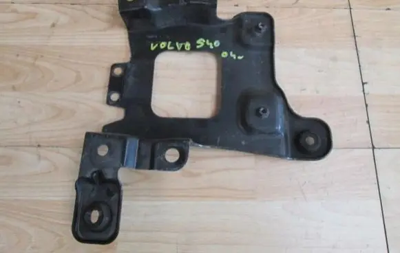 Volvo S40 Trunk/boot side trim panel
