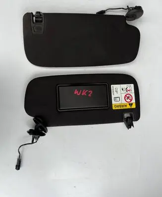 Jeep Grand Cherokee Sun visor JEEP GRAND CHEROKEE WK2 OSŁONA PRZEWCIWSŁONECZNA LEWA PRAWA