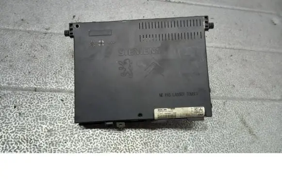 Peugeot 206 CC Central body control module