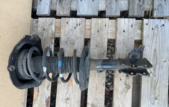 Peugeot 508 Front shock absorber/damper 9821257780 084Z9ZLZ86
