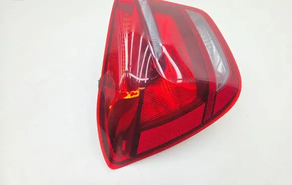 BMW 1 F20 F21 Rear/tail lights 0201020000 R1025997 S120R1F1AR