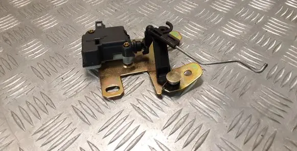 Volkswagen Touareg I Tailgate boot lock/latch motor 7L6827425