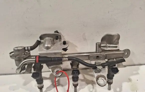 Renault Captur Fuel injector
