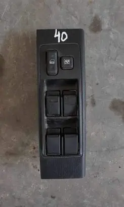 Toyota Corolla Verso AR10 Electric window control switch 848200F030 27073C200C6