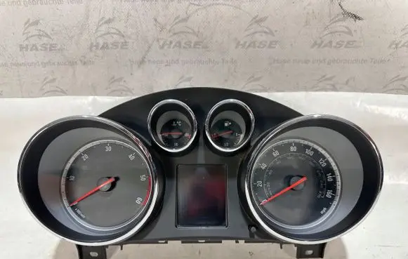 Opel Insignia A Speedometer (instrument cluster) 20970766