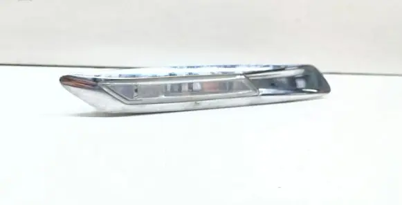 BMW 5 F10 F11 Front fender indicator light 31921730 7154167
