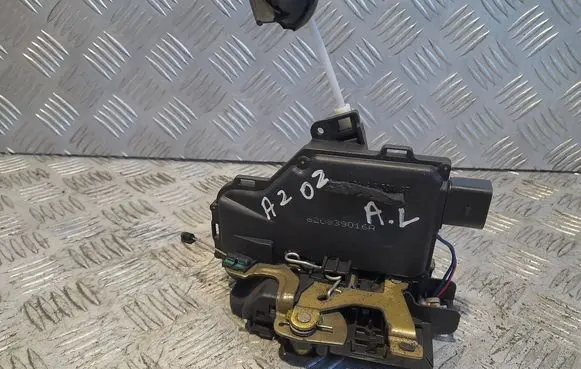 Audi A2 Rear door lock 8Z0839016A