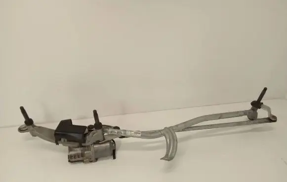 Mercedes-Benz GLC AMG Front wiper linkage and motor A2538204500 20190619 3397022061