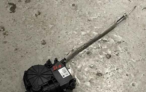 BMW X5 F15 Loading door lock 51247303443 C13509101 16367210