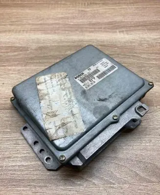 Peugeot 406 Engine control unit/module ECU 9624518380 0261204063 Used