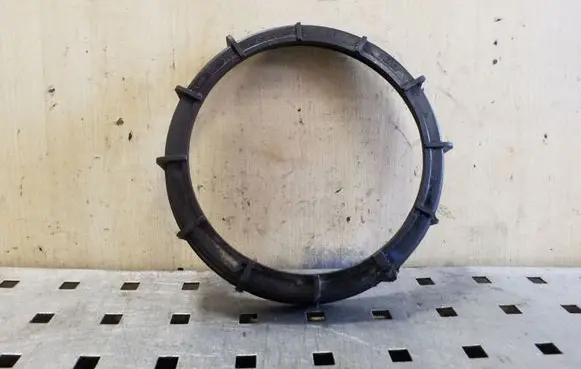 Renault Trafic II (X83) In tank fuel pump screw locking ring/nut 