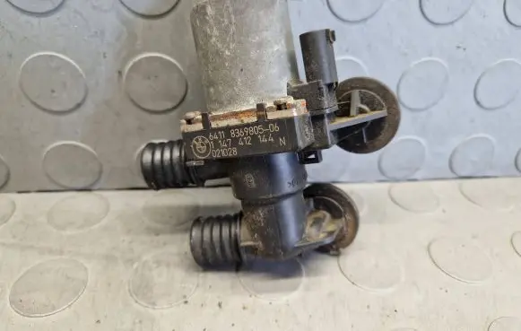 Coolant heater control valve
