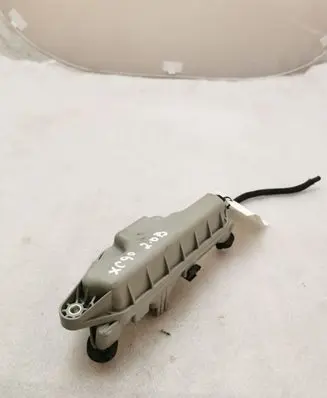 Volvo XC90 Vacuum air tank 31330458