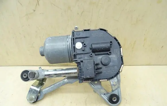 Peugeot 3008 I Front wiper linkage 
