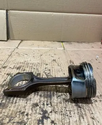 Peugeot 308 Piston with connecting rod 77L54