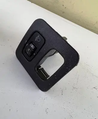 Mitsubishi Pajero Headlight level height control switch 0B01