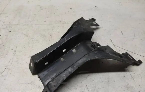Nissan Qashqai Engine bonnet/hood lock trim molding 62552JD00A