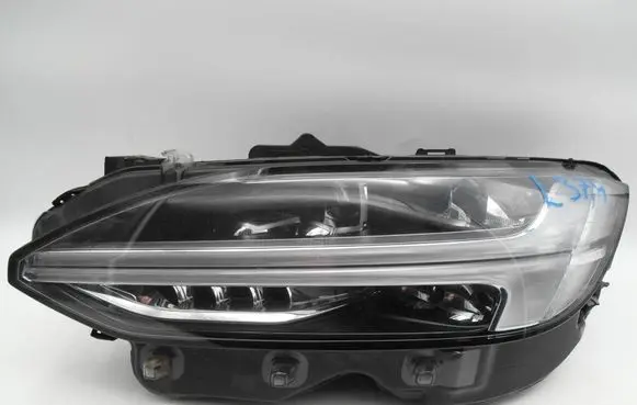 Volvo S90, V90 Headlight/headlamp 32228316 89912609
