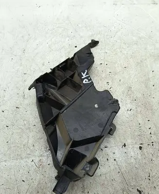Audi A7 S7 4G Front bumper mounting bracket 4G8807283A