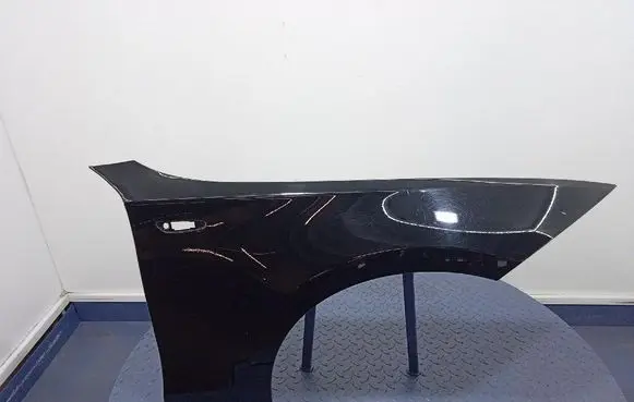 BMW 7 F01 F02 F03 F04 Fender 