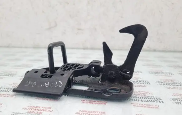 Volkswagen PASSAT B6 Engine bonnet/hood lock/latch loop/hook 3C0823480