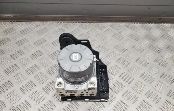 Audi Q3 F3 ABS Pump 5Q0614517GA