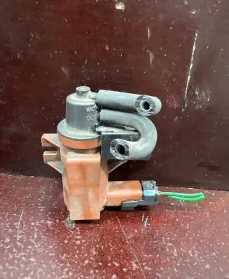 Volvo V50 Turbo solenoid valve 6G9Q9E882CA