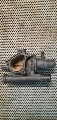 Renault Master II Thermostat housing 8200154296 8200154300