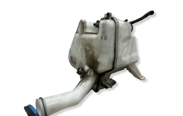 Toyota Yaris Windshield washer fluid reservoir/tank 853100D060 7867