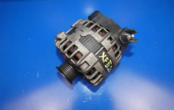 Jaguar XF X260 Generator/alternator GX73-10300-DF 0125813038 757230
