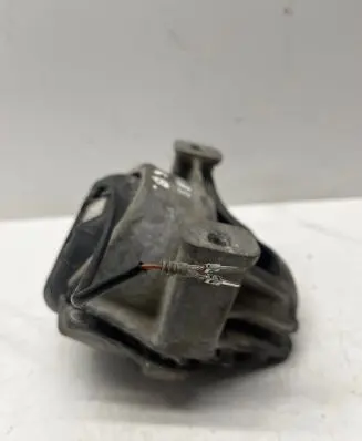 Audi A4 S4 B8 8K Engine mount bracket 1K0199391