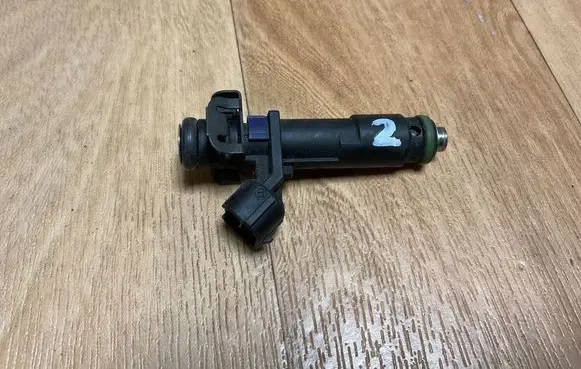 Citroen C5 Fuel injector DEKA71 5253A004Z7