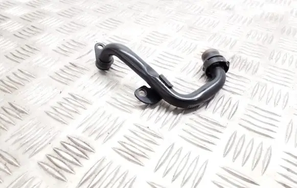 Audi A4 S4 B9 Turbo turbocharger oiling pipe/hose 059121065FL