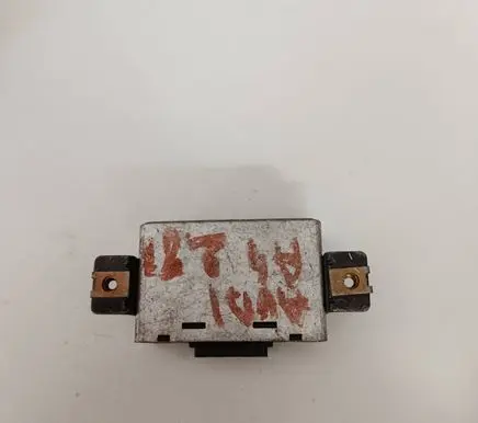 Audi A4 S4 B5 8D Alarm control unit/module 4D0951173B