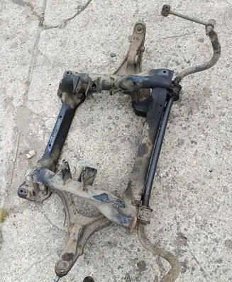 Jeep Grand Cherokee (WK) Front subframe