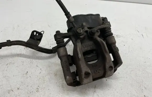Mercedes-Benz GLA H247 Rear brake caliper A2474230498