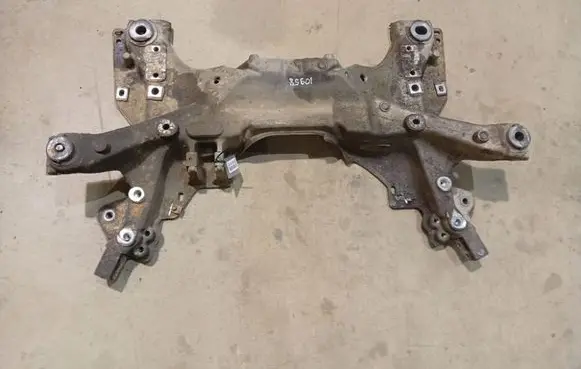 Peugeot 407 Front subframe 