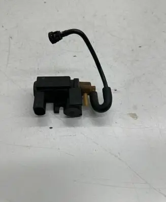 Porsche Macan (95B) Vacuum valve 94660515500 15T281 70463800