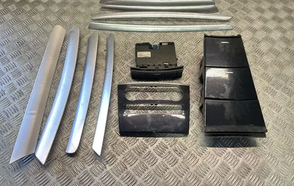 Mercedes-Benz ML W164 Interior decorative trim set A1647200322 A1647200422 A1647300522