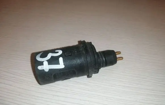 BMW 5 E39 Parking PDC sensor 8352137