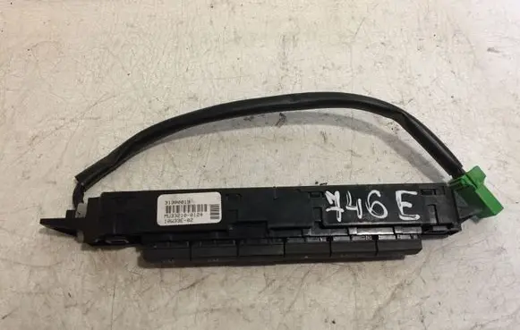 Volvo XC60 Head unit multimedia control 31300019