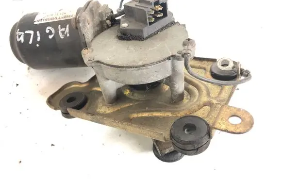 Opel Agila A Front wiper linkage and motor